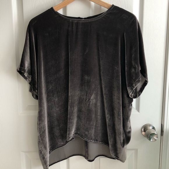 Madewell Tops - Like New! Velvet Bow-Back Top